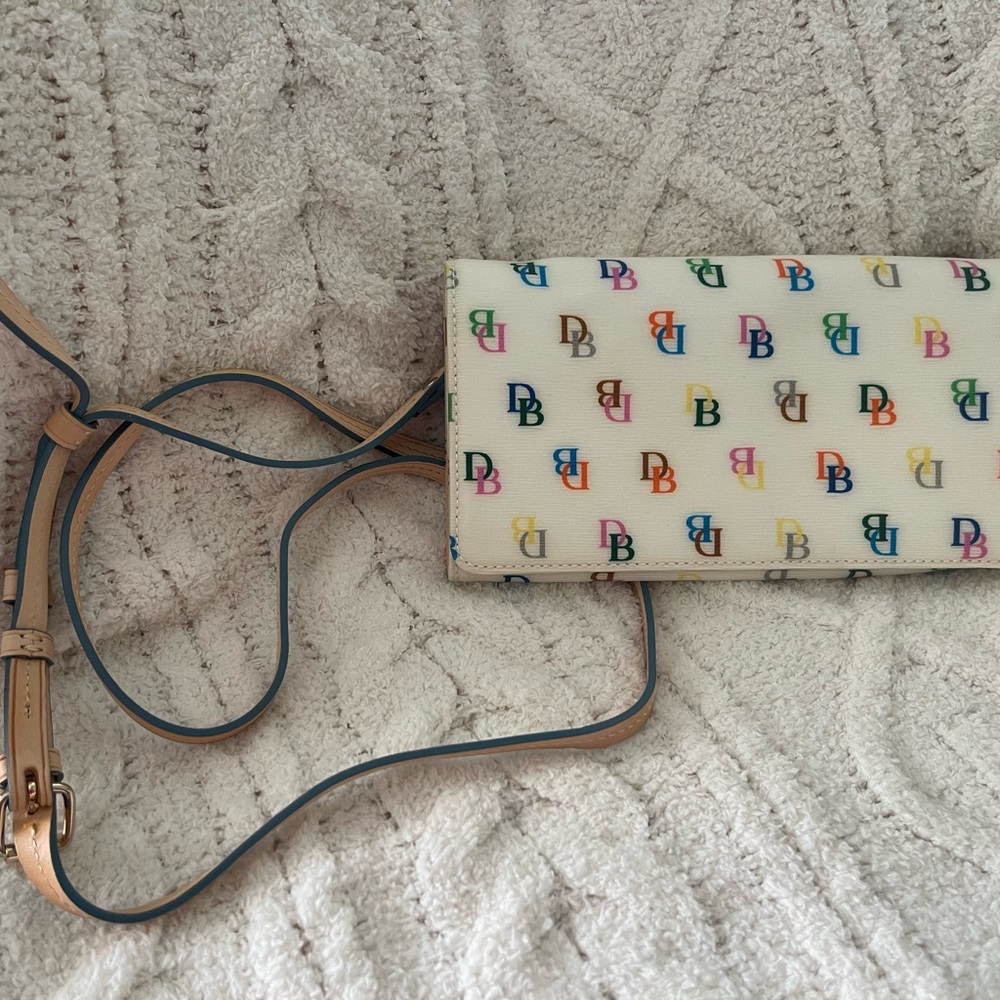 Dooney & Burke long strap wallet/purse